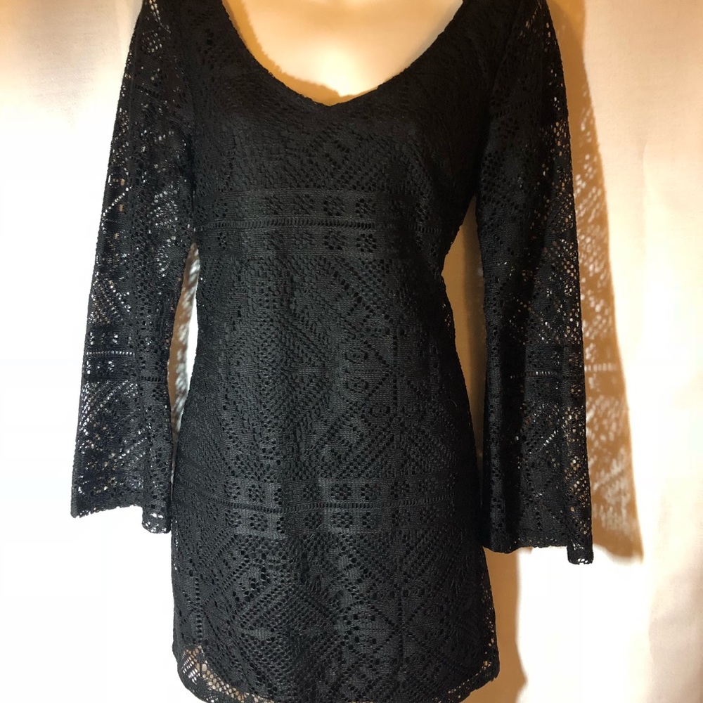 Gorgeous Black Lace Evening/Cocktail Dress.